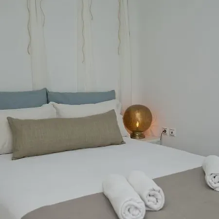 Tatiana Prive & Apartment Klouvas